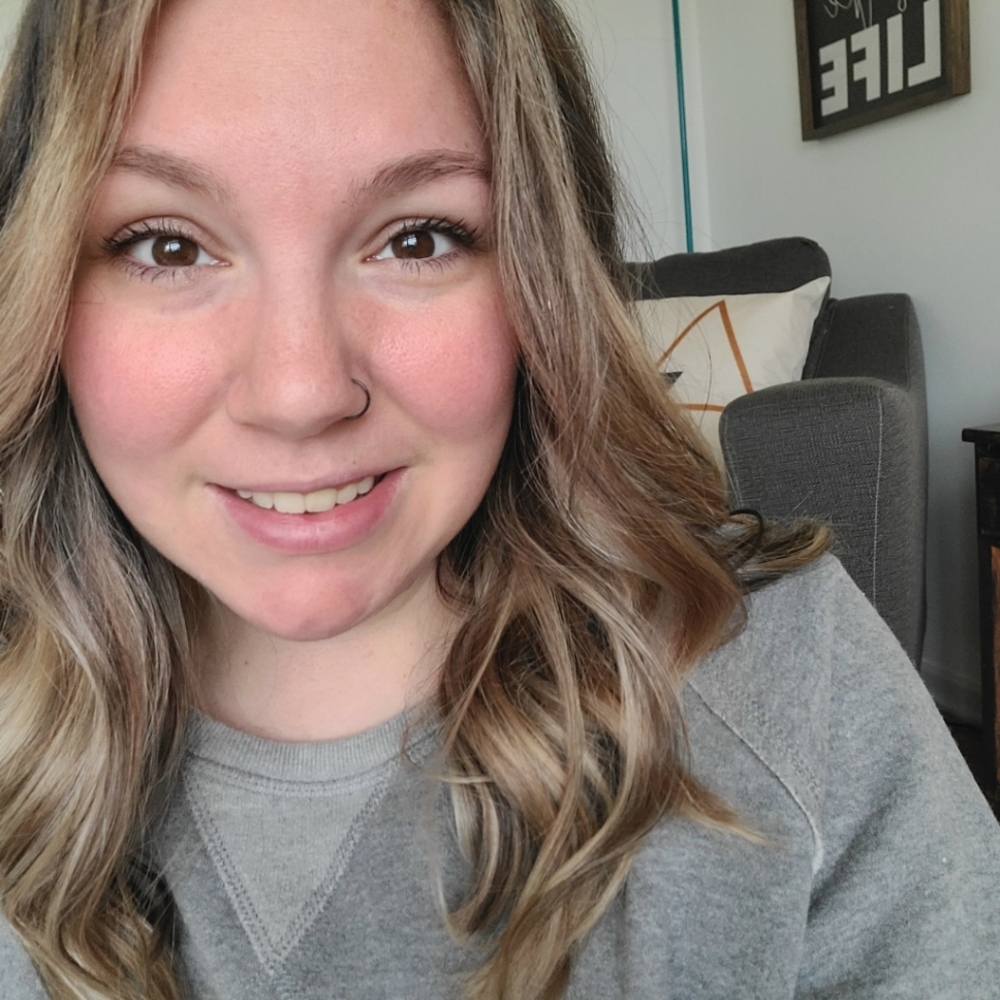 Meet your Posher, Ashley
